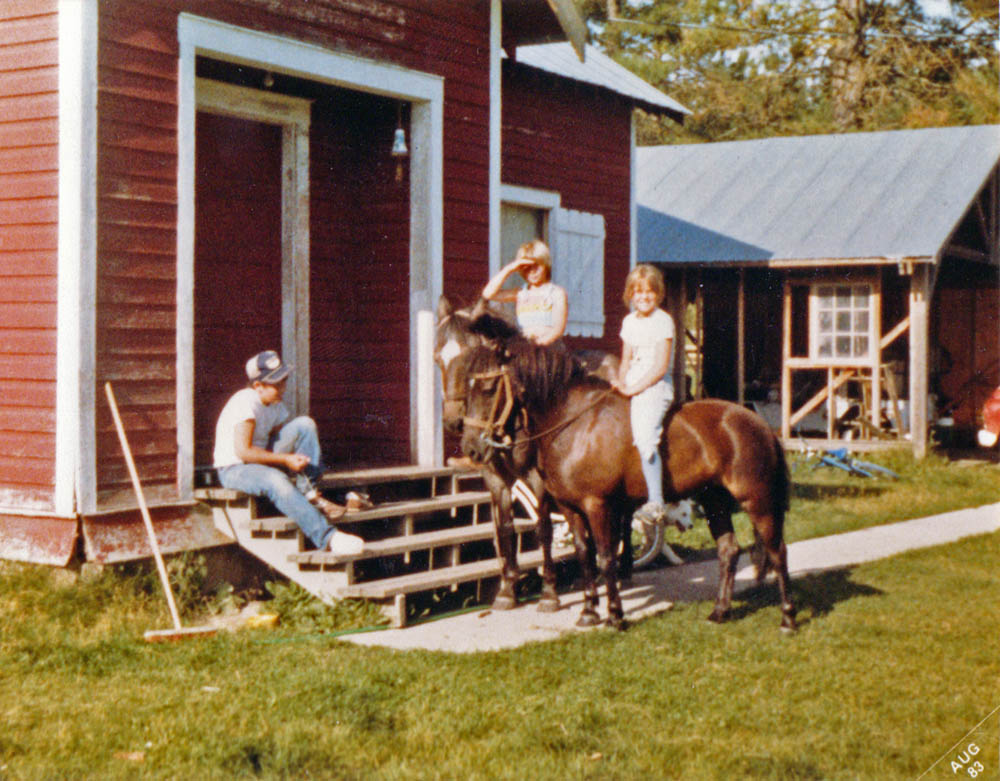 noah athena and sarah