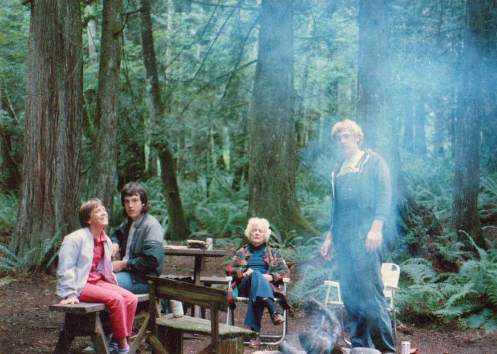 sarah noah lorna dennis