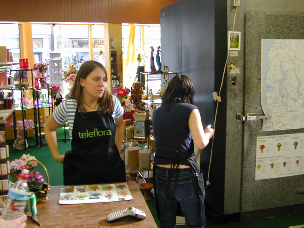 sarah and suzanne's columbia city flower shop