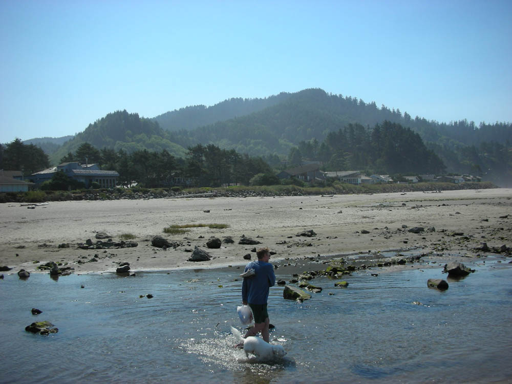 alfie and dennis at neskowin