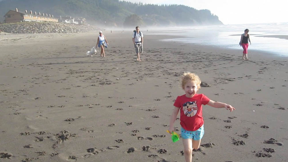 neskowin august 26-28_stef andrew maddy sarah