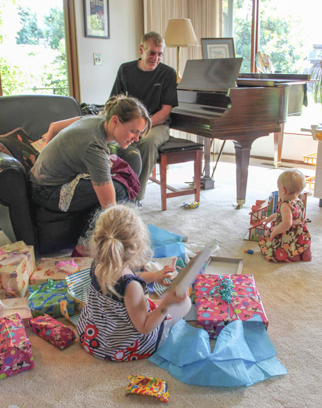 sarah dennis maddy katie_party at bill and darlenes