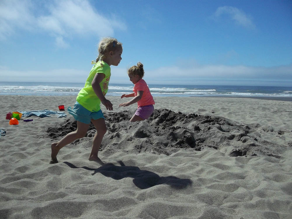 july_katie and maddy_neskowin