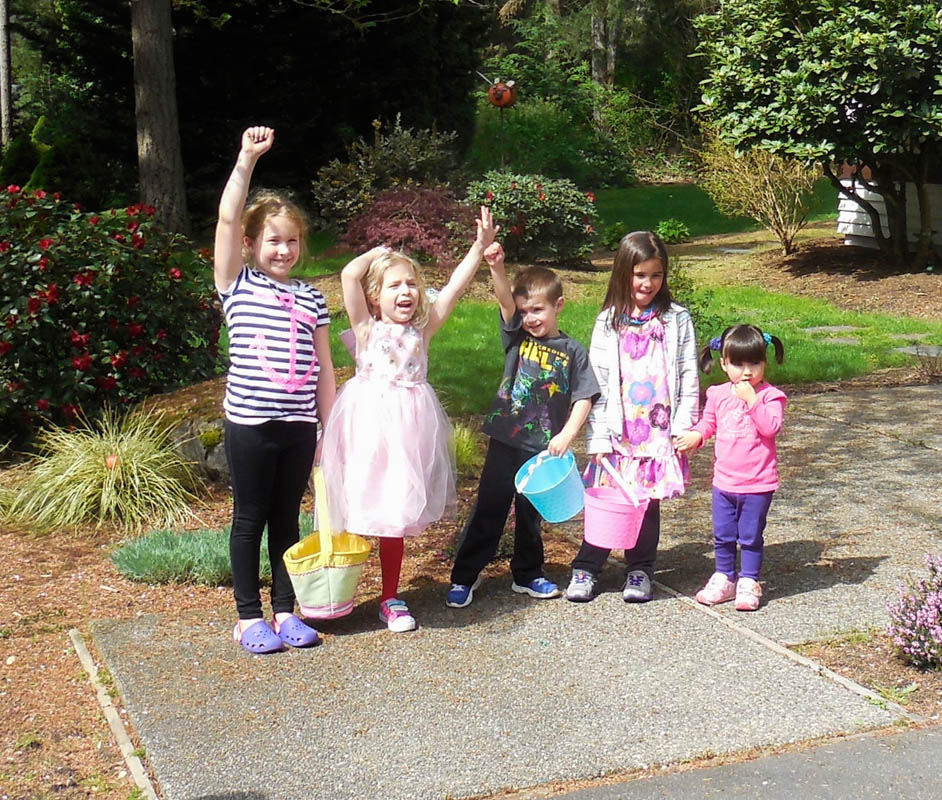 april_maddy katie marcus maya and nina_easter at sarahs