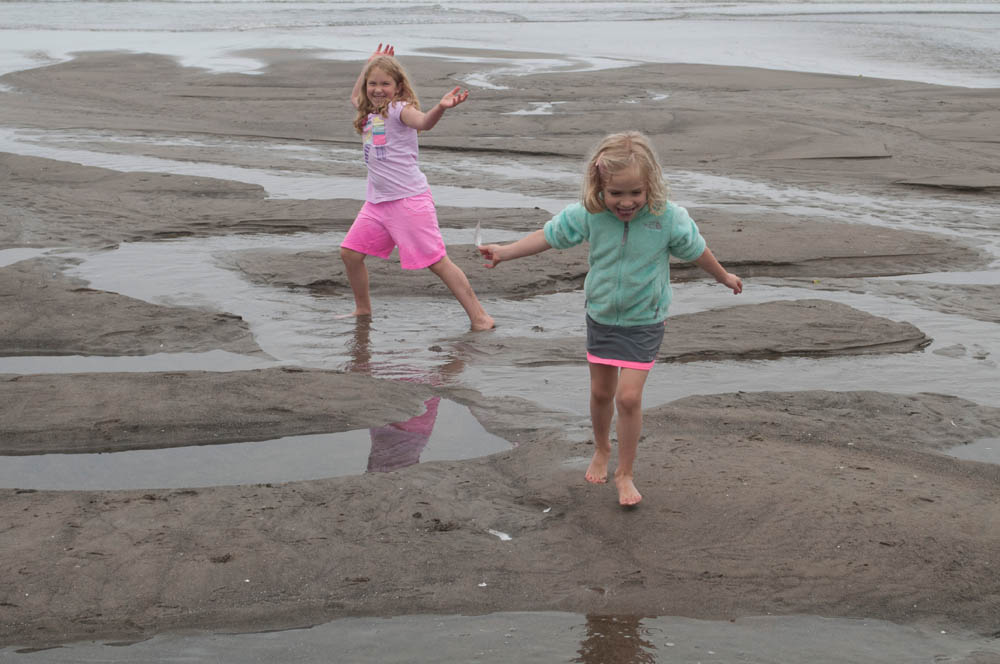 july_maddy and katie_neskowin