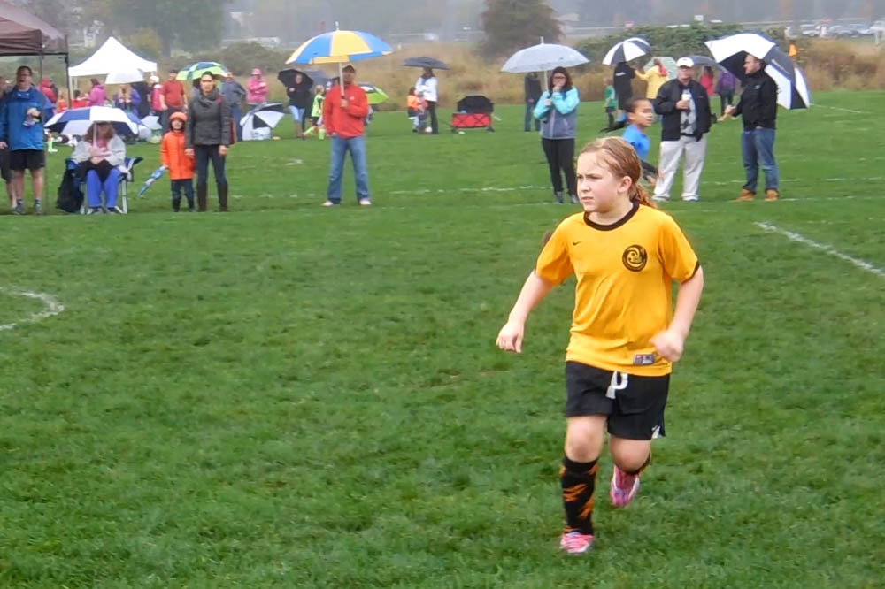 october_maddy soccer