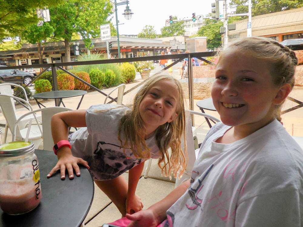 august_katie and maddy in kirkland 2017