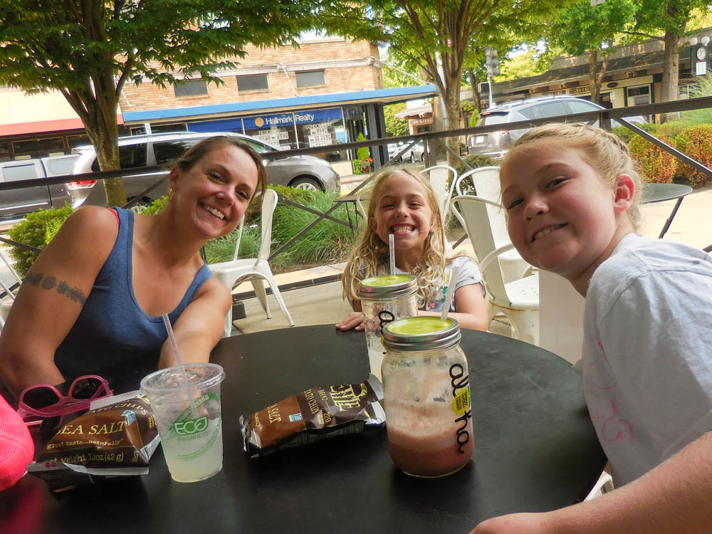 august_sarah katie and maddy in kirkland 2017