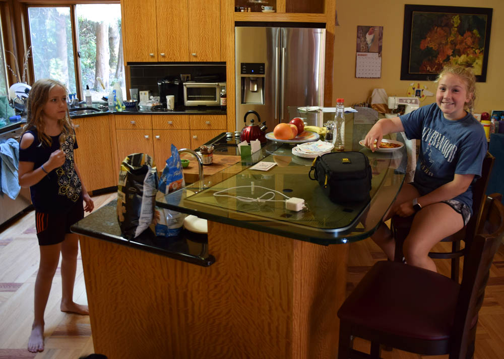 august_katie and maddy at home