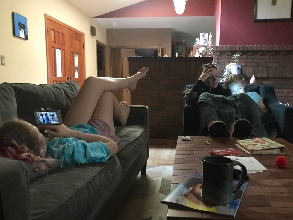 december_maddy sarah and katie at home