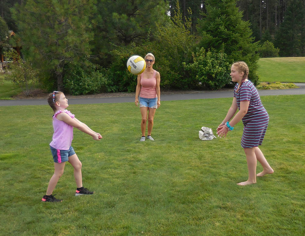 august_mandy sandy and maddy suncadia