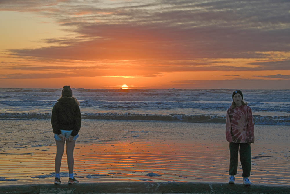 november_maddy and katie at seabrook