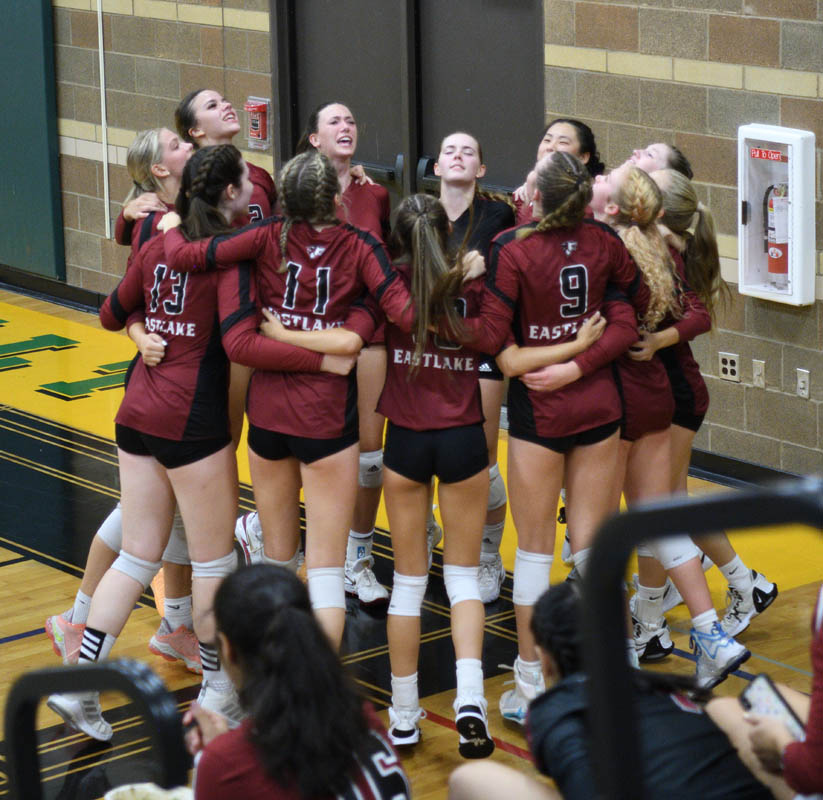 september_ maddy volleyball at  roosevelt