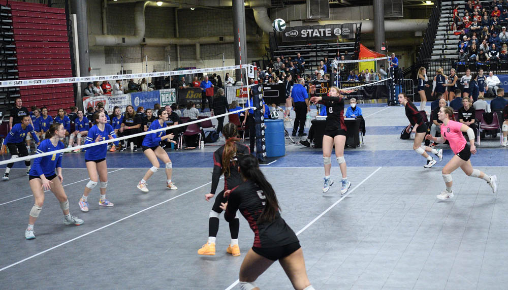 november_maddy volleyball state tournament vs tahoma