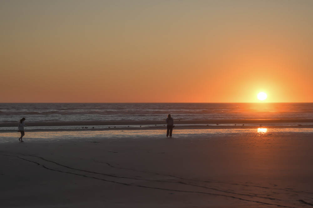 amanda and kathryn at seabrook