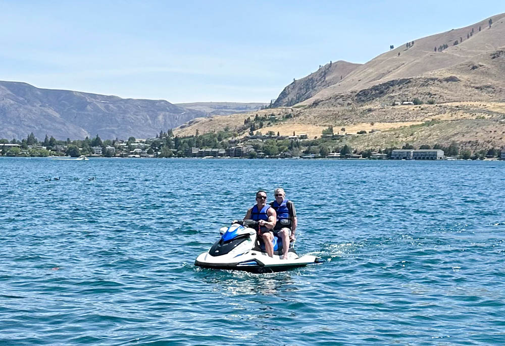 noah dennis chelan